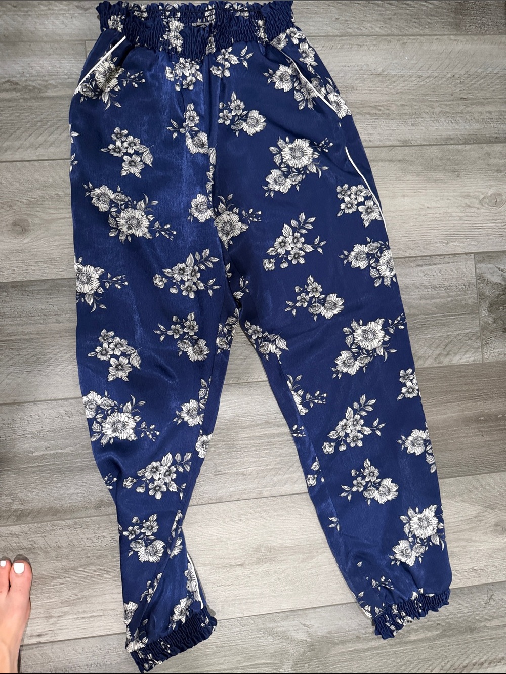 Floral Jogger Pants - Navy Blue